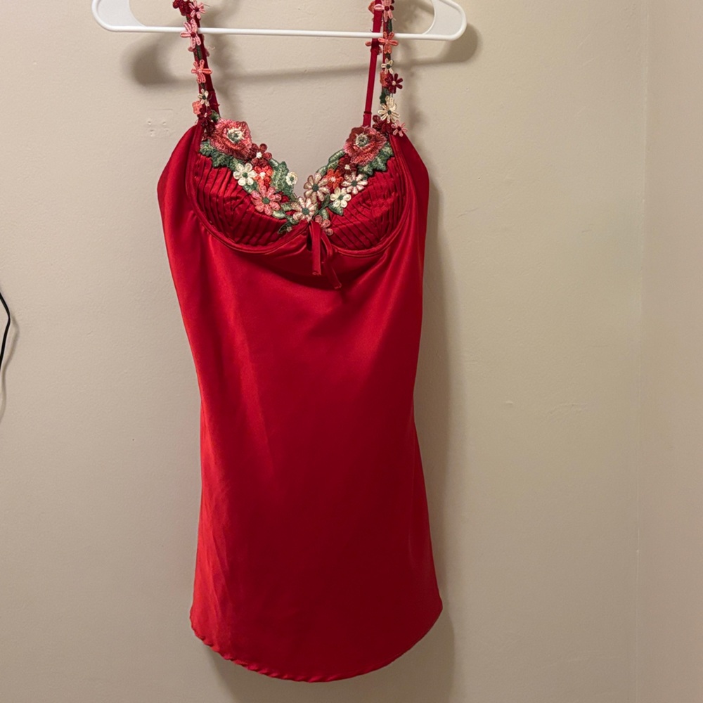 Lena Red Floral Lace Chemise